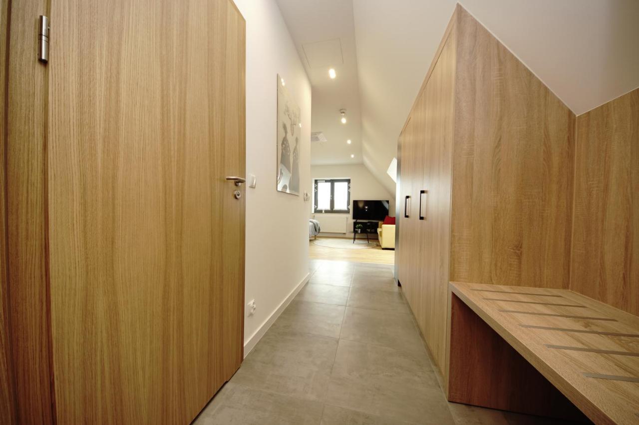 Bh Properties, Apartamenty Teatr Wybrzeze Srodmiescie Danzica Esterno foto