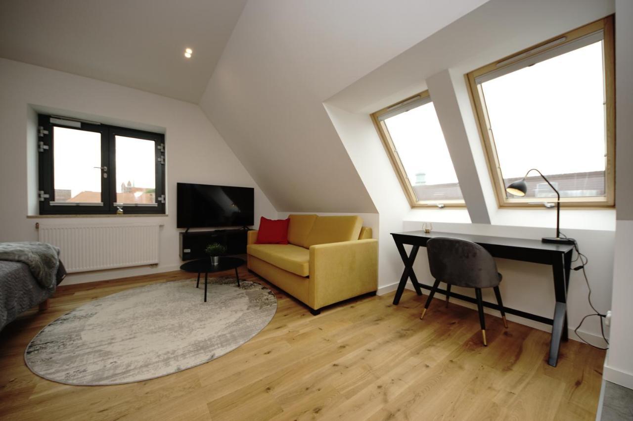 Bh Properties, Apartamenty Teatr Wybrzeze Srodmiescie Danzica Esterno foto