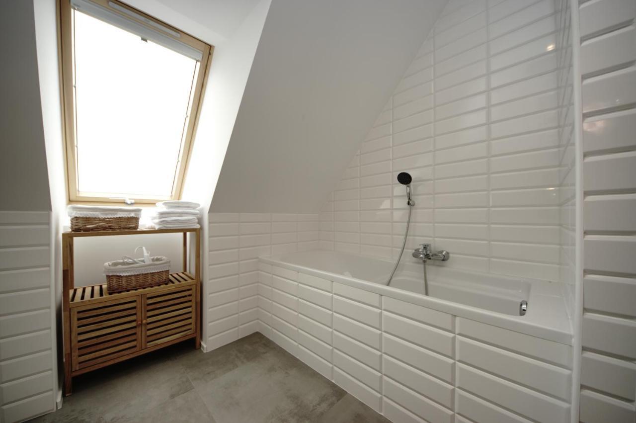 Bh Properties, Apartamenty Teatr Wybrzeze Srodmiescie Danzica Esterno foto