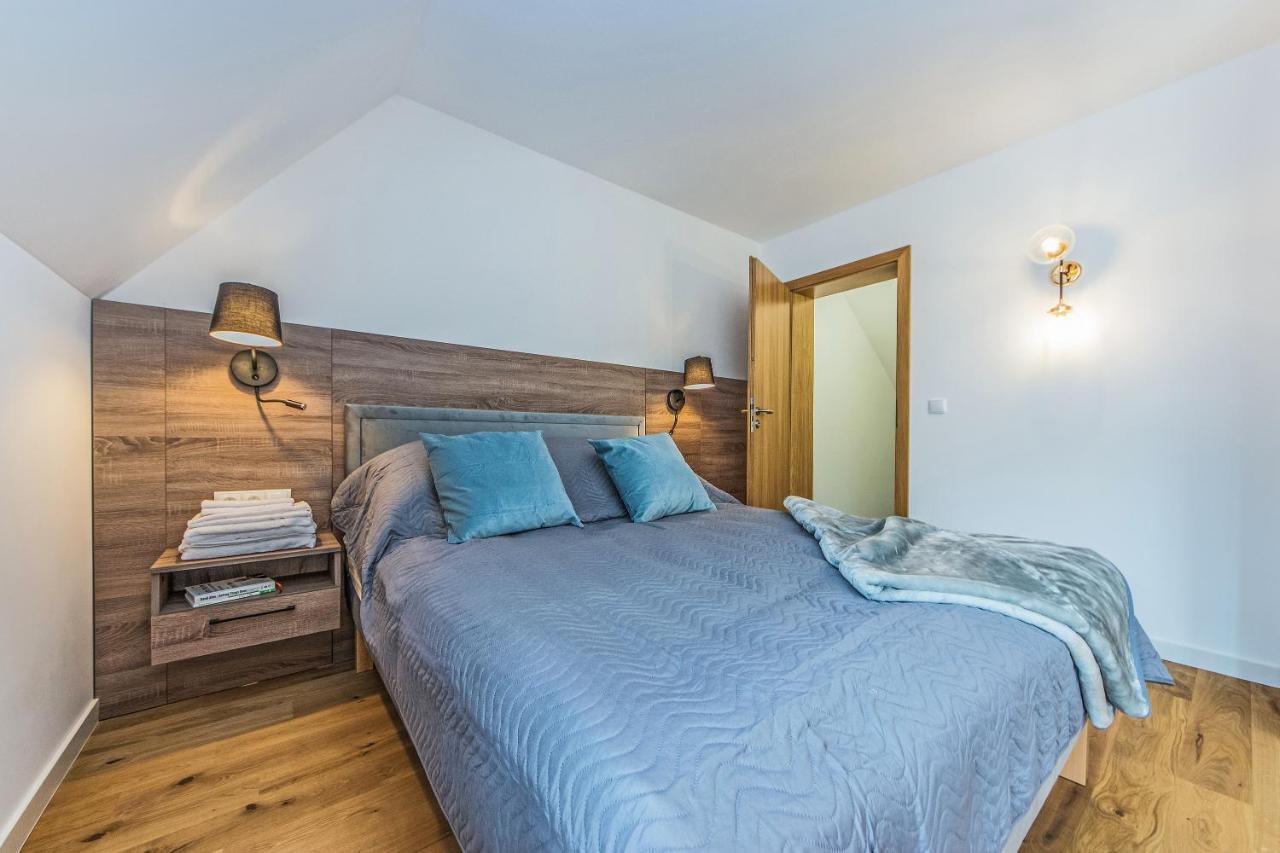 Bh Properties, Apartamenty Teatr Wybrzeze Srodmiescie Danzica Esterno foto