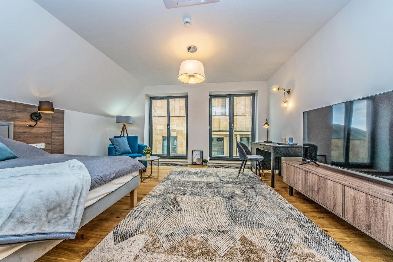 Bh Properties, Apartamenty Teatr Wybrzeze Srodmiescie Danzica Esterno foto