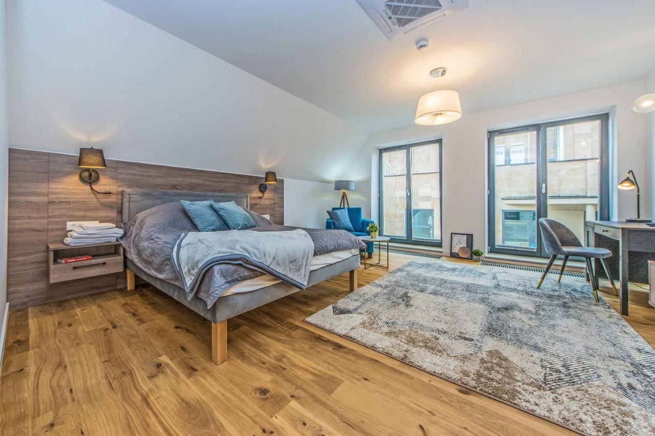 Bh Properties, Apartamenty Teatr Wybrzeze Srodmiescie Danzica Esterno foto