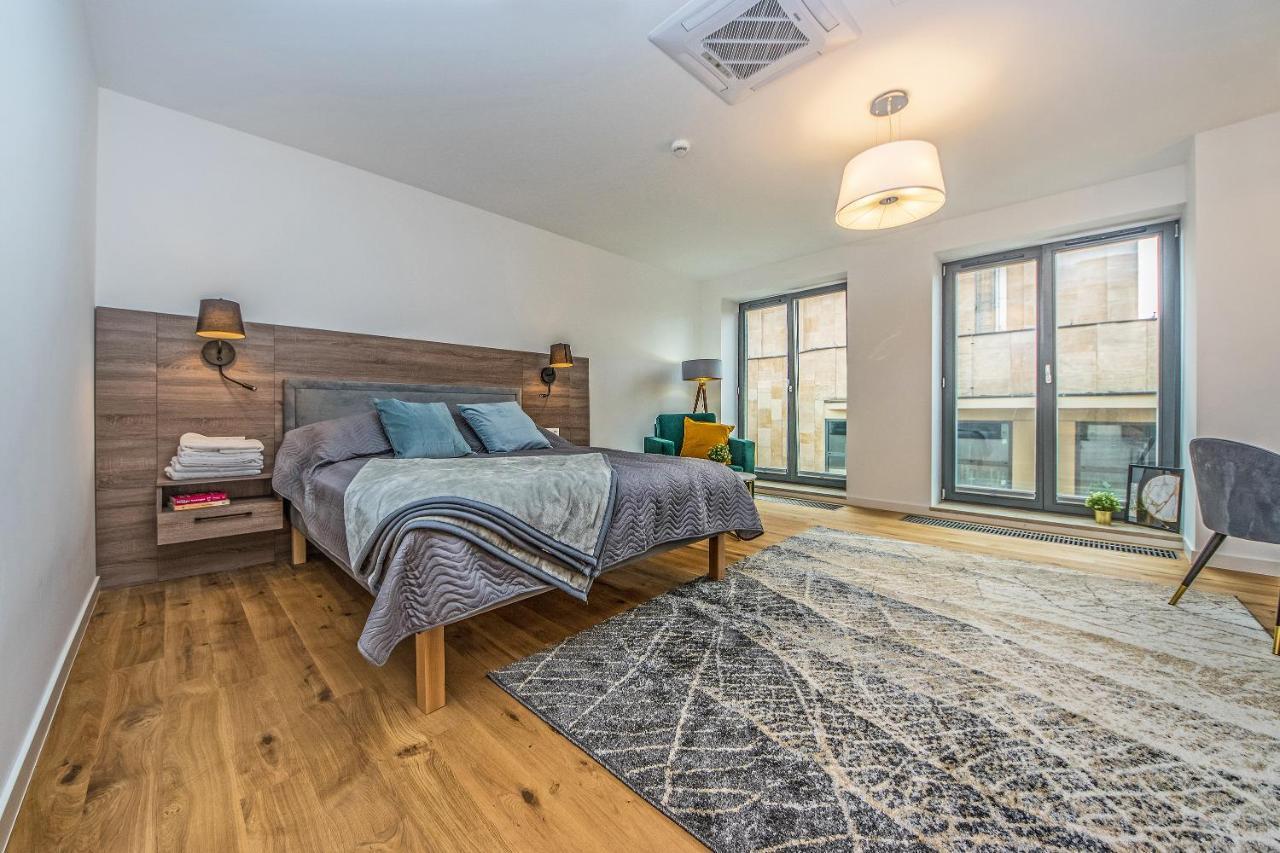 Bh Properties, Apartamenty Teatr Wybrzeze Srodmiescie Danzica Esterno foto